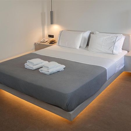 North Wind Luxury Suites Oia  Exterior photo